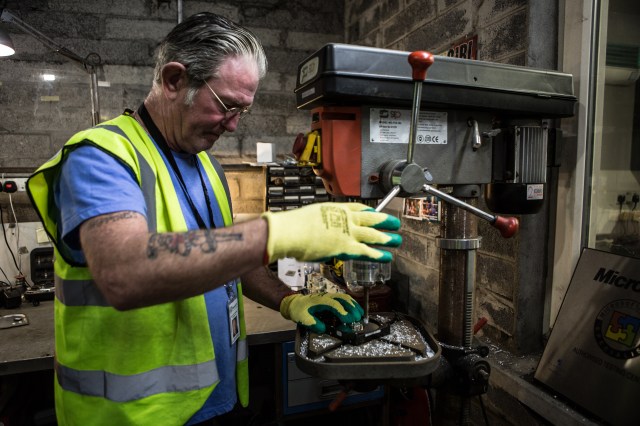 Recycle IT - Breakdown of Electronic Equipment 