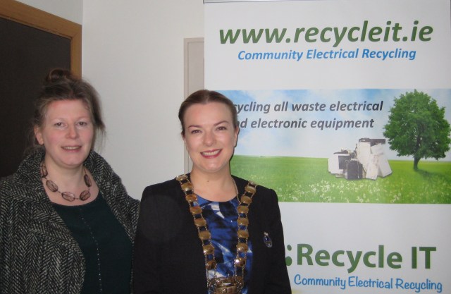 Una Lavelle Recycle IT and Councillor Sarah Holland